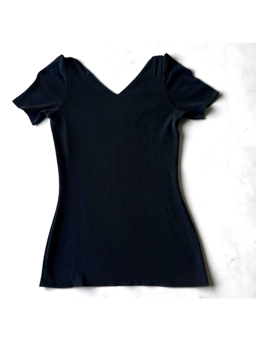 Dolce & Gabbana Vintage 90s Stretchy Knit Black V-Neck Short Sleeve Top Classic - Picture 3 of 14